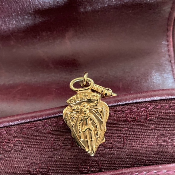 Gucci shoulder bag - Picture 9 of 10